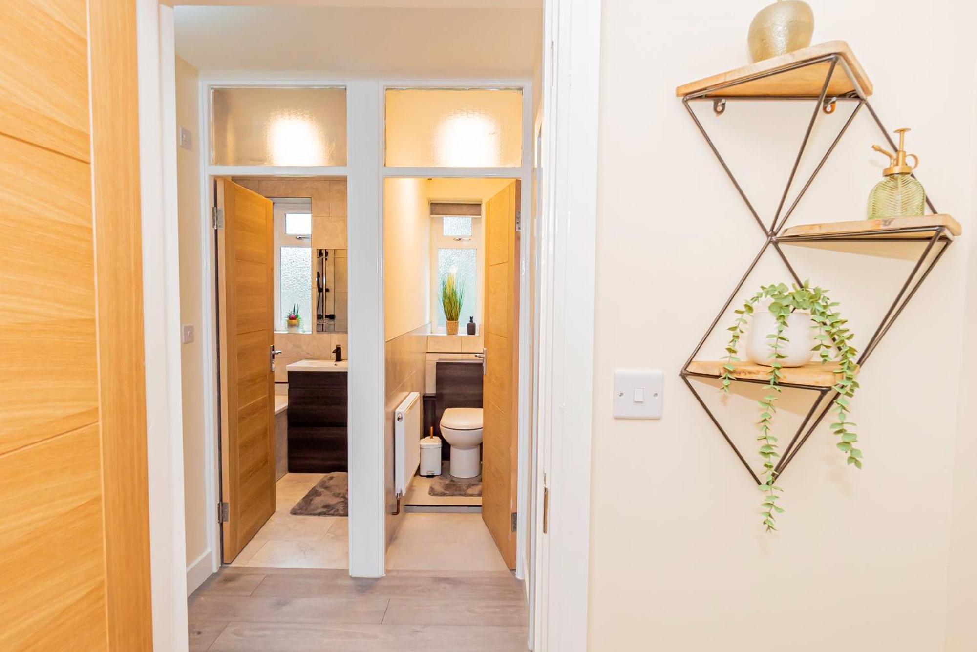 Stylish 2-bed Flat On Banbury Road